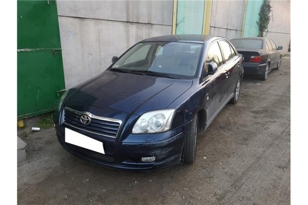 toyota avensis berlina (t25)(2003) del año 