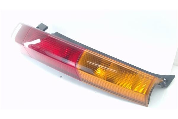 Recambio de piloto trasero derecho para honda cr-v (rd8) referencia OEM IAM 3350ASCAG000  