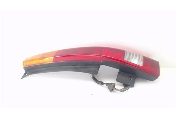 Recambio de piloto trasero derecho para honda cr-v (rd8) referencia OEM IAM 3350ASCAG000  