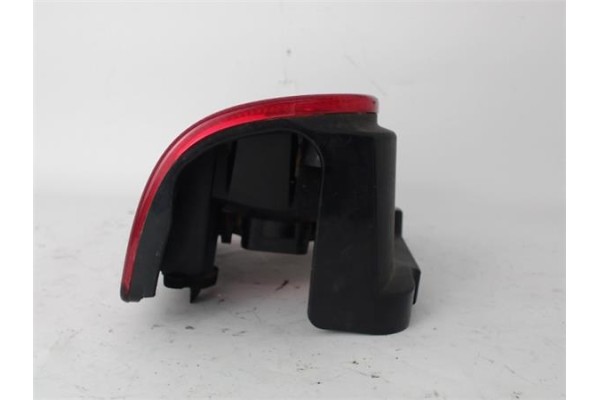 Recambio de piloto trasero derecho para peugeot partner furgón (5) 1.9 d referencia OEM IAM 9657976880 9657976780 