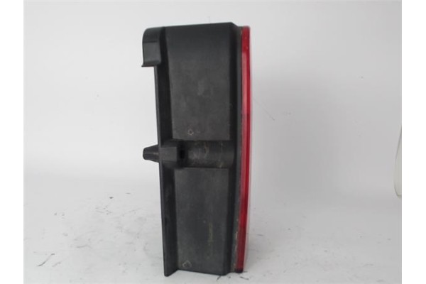 Recambio de piloto trasero derecho para peugeot partner furgón (5) 1.9 d referencia OEM IAM 9657976880 9657976780 