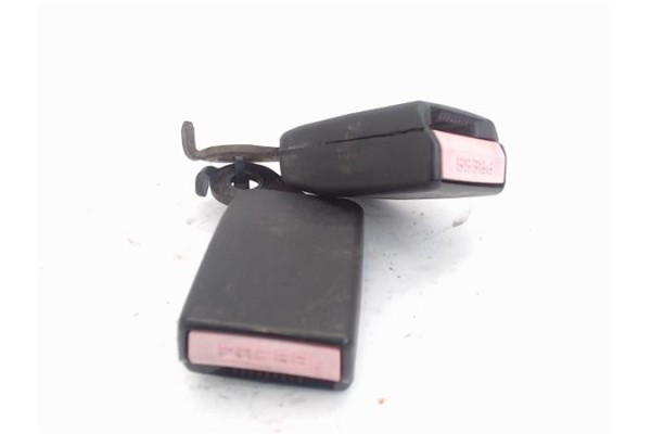 Recambio de anclaje cinturon trasero derecho para peugeot 307 break (3e) 2.0 referencia OEM IAM 8973ZP  