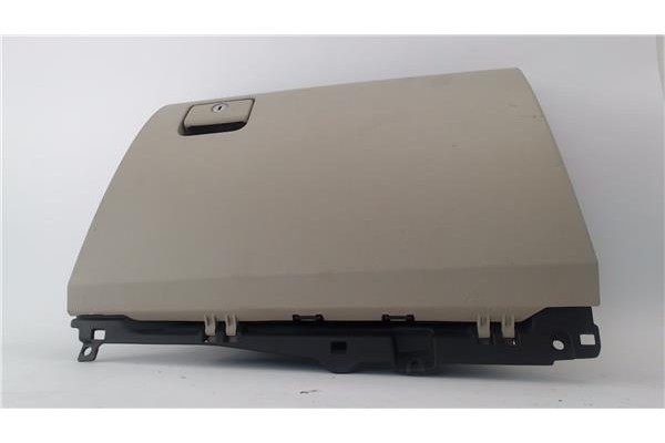 Recambio de guantera salpicadero para toyota land cruiser (j12) 3.0 d-4d (kdj120) referencia OEM IAM 5543360070  
