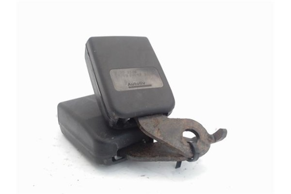 Recambio de anclaje cinturon trasero derecho para peugeot 307 break (3e) 2.0 referencia OEM IAM 8973ZP  