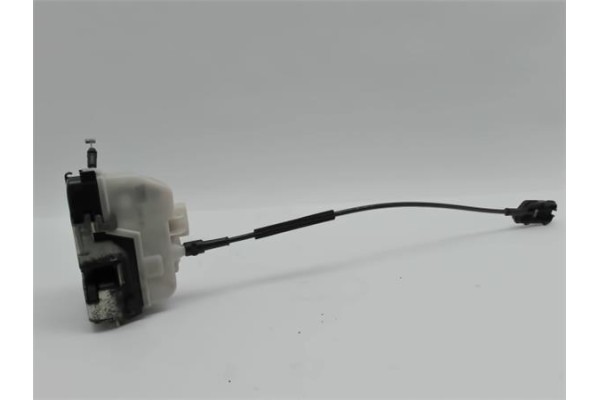 Recambio de cierre electromagnetico trasero izquierdo para renault laguna ii (bg0) 1.9 dci (bg05) referencia OEM IAM 08001071001