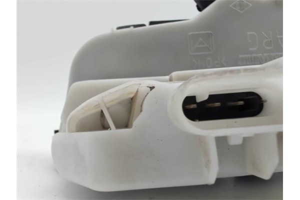 Recambio de cierre electromagnetico trasero izquierdo para renault laguna ii (bg0) 1.9 dci (bg05) referencia OEM IAM 08001071001