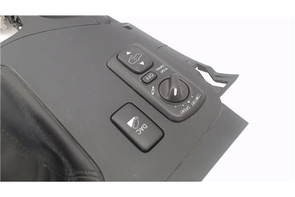 Recambio de embellecedor consola central para toyota land cruiser (j12) 3.0 d-4d (kdj120) referencia OEM IAM 5880460230  