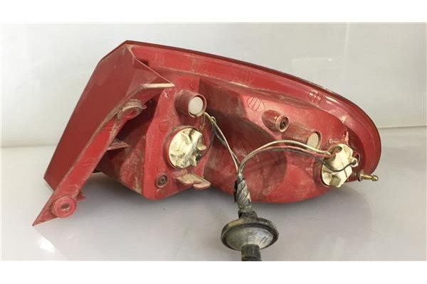 Recambio de piloto trasero izquierdo para chevrolet lacetti 1.4 se referencia OEM IAM 96387724  