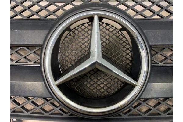 Recambio de rejilla paragolpes delantero para mercedes-benz sprinter 3,5-t furgón (906) 311 cdi referencia OEM IAM A906880038590