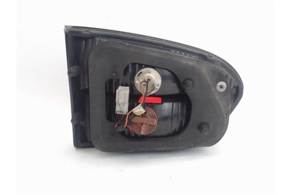 Recambio de piloto porton trasero derecho para hyundai h-1 furgón referencia OEM IAM   