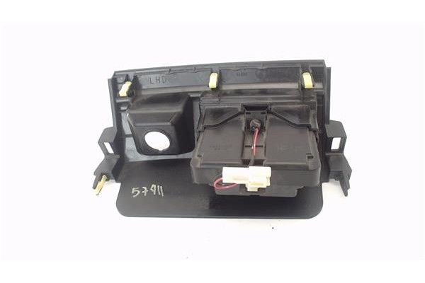 Recambio de cenicero para toyota land cruiser (j12) 3.0 d-4d (kdj120) referencia OEM IAM 1A462024G  