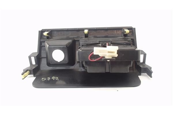 Recambio de cenicero para toyota land cruiser (j12) 3.0 d-4d (kdj120) referencia OEM IAM 1A462024G  