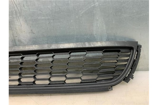 Recambio de rejilla paragolpes delantero para volkswagen polo v (6r1) 1.2 sport referencia OEM IAM 6R0853677A9B9 6R0853651G9B9 