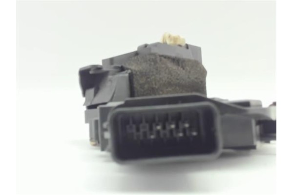 Recambio de cierre electromagnetico trasero derecho para mazda 3 berlina (bk) 1.6 referencia OEM IAM 3N6AA26412B  