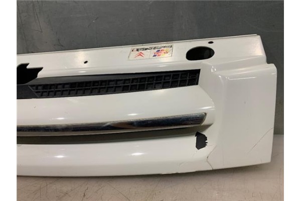 Recambio de rejilla paragolpes delantero para citroen berlingo 2.0 hdi vivace referencia OEM IAM 98519596XT  