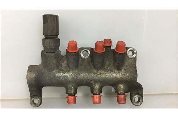Recambio de rampa inyectores para opel signum 3.0 básico referencia OEM IAM 97239905  
