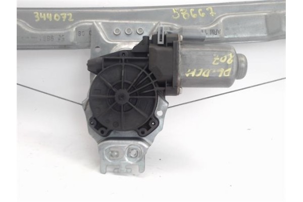 Recambio de mecanismo elevalunas delantero derecho para peugeot 207 1.6 hdi referencia OEM IAM 119855AVD  
