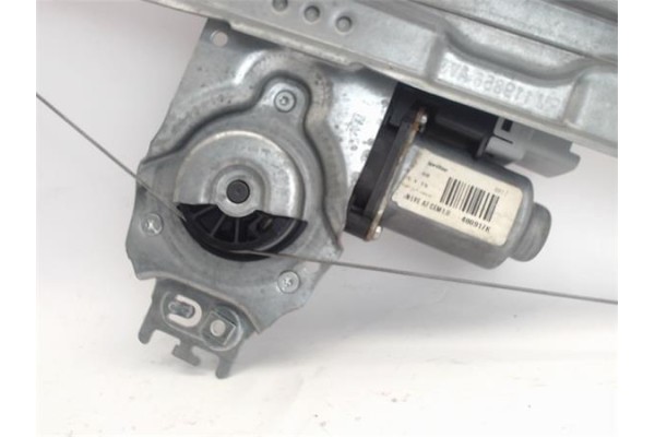 Recambio de mecanismo elevalunas delantero izquierdo para peugeot 207 1.6 hdi referencia OEM IAM 9681161980S  
