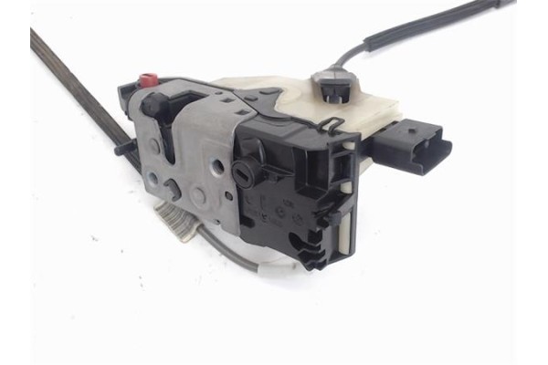 Recambio de cierre electromagnetico trasero izquierdo para citroen c4 berlina 1.6 exclusive referencia OEM IAM 9685351980  
