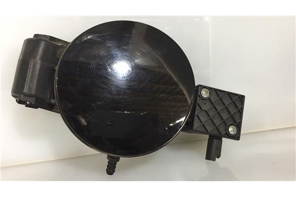 Recambio de tapa exterior combustible para citroen c4 grand picasso 1.8 i 16v referencia OEM IAM 9654052280 9685086780 Recambio de tapa exterior combustible para citroen c4 grand picasso 1.8 i 16v referencia OEM IAM 9654052280 9685086780