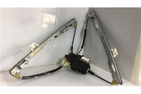 Recambio de mecanismo elevalunas delantero derecho para citroen c4 grand picasso 1.8 i 16v referencia OEM IAM 9682495580 400964E Recambio de mecanismo elevalunas delantero derecho para citroen c4 grand picasso 1.8 i 16v referencia OEM IAM 9682495580 400964E