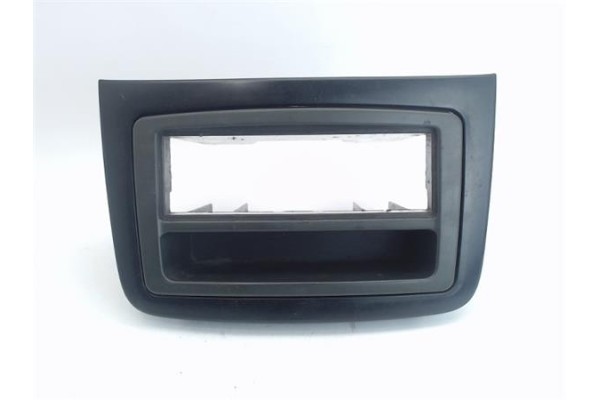 Recambio de embellecedor consola salpicadero para mercedes-benz vito furgón (639) 2.1 111cdi referencia OEM IAM   