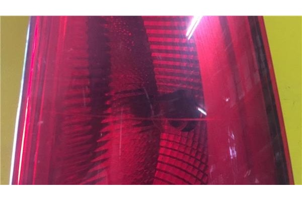 Recambio de piloto trasero derecho para renault espace iv (jk0) 1.9 authentique referencia OEM IAM 8200027152  