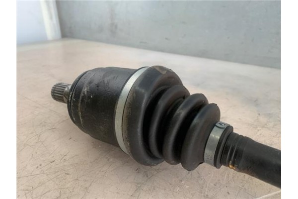 Recambio de palier delantero derecho para nissan micra (k11) 1.3 i 16v referencia OEM IAM 391005F810  