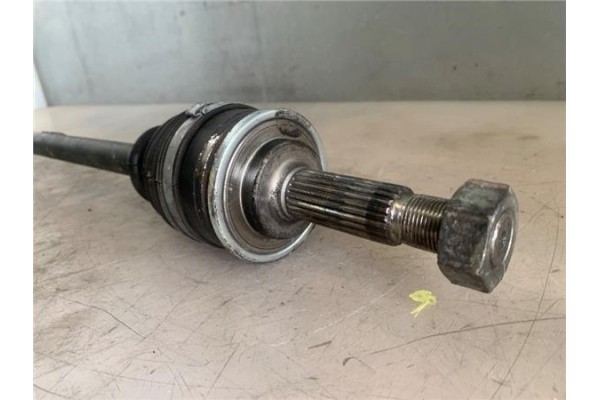Recambio de palier delantero derecho para nissan micra (k11) 1.3 i 16v referencia OEM IAM 391005F810  