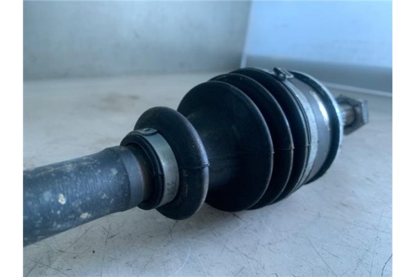 Recambio de palier delantero derecho para nissan micra (k11) 1.3 i 16v referencia OEM IAM 391005F810  