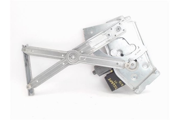 Recambio de mecanismo elevalunas delantero derecho para renault megane iii berlina 5p 1.5 expression referencia OEM IAM 80730139