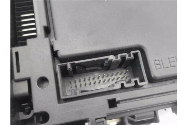 Recambio de bsi para peugeot 206 1.6 i referencia OEM IAM 9626460880  
