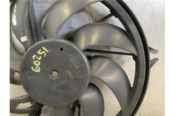 Recambio de electroventilador para peugeot 206 1.6 i referencia OEM IAM 125391 125487 