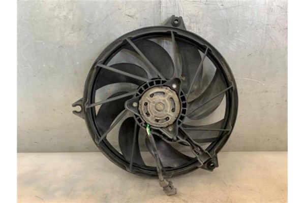 Recambio de electroventilador para peugeot 206 1.6 i referencia OEM IAM 125391 125487 