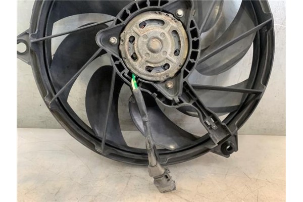 Recambio de electroventilador para peugeot 206 1.6 i referencia OEM IAM 125391 125487 