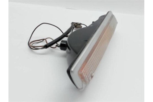 Recambio de intermitente delantero dcho para peugeot 504 2.0 familial referencia OEM IAM   