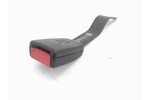 Recambio de anclaje cinturon delantero derecho para seat ibiza (6k1) 1.4 referencia OEM IAM 6K0857755C  