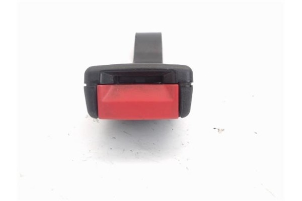 Recambio de anclaje cinturon delantero derecho para seat ibiza (6k1) 1.4 referencia OEM IAM 6K0857755C  