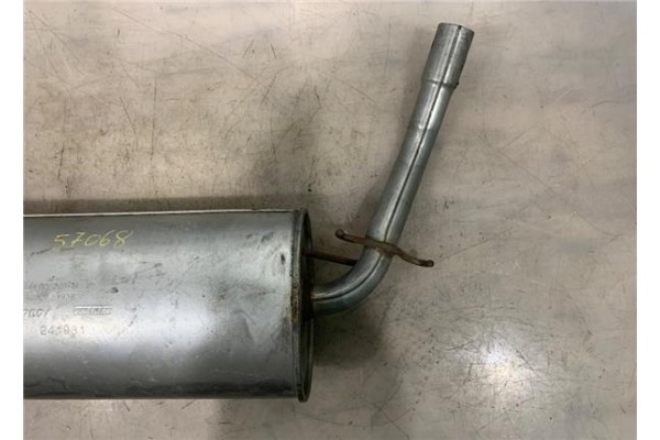 Recambio de silencioso intermedio para seat marbella 0.9 ce referencia OEM IAM 70535 610124 