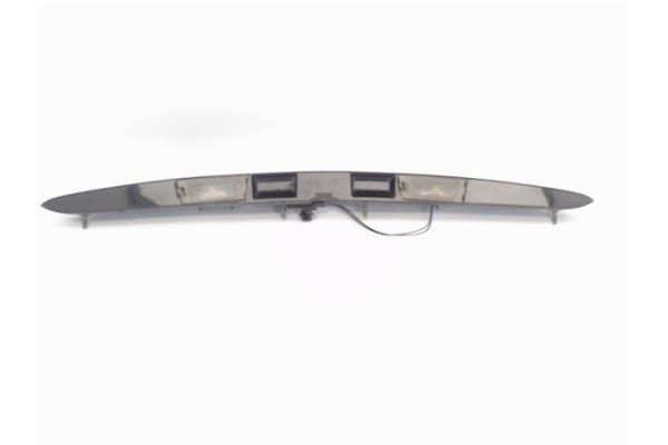Recambio de moldura porton trasero para renault megane i (ba0/1_) 1.6 16v (ba11, ba04, ba0b, ba1j) referencia OEM IAM 7700426533