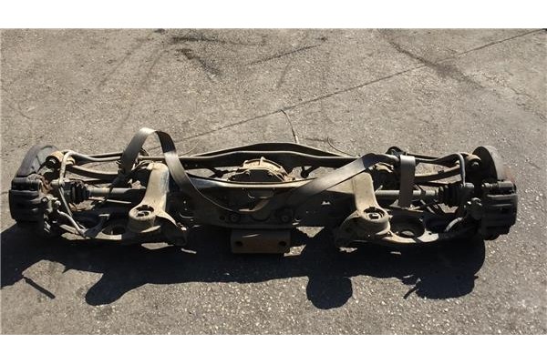 Recambio de puente trasero para ssangyong rodius 2700 referencia OEM IAM 1513501501 1513500008 