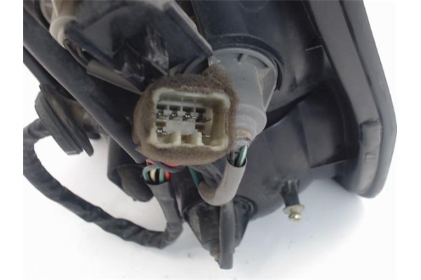 Recambio de piloto trasero izquierdo para kia carnival 2.9 td referencia OEM IAM K55A51160A  