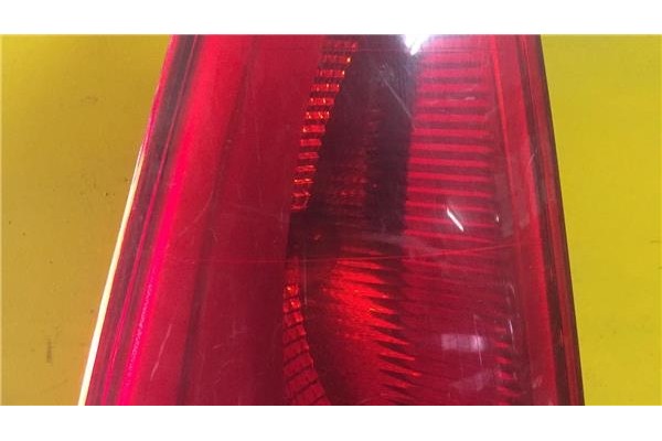 Recambio de piloto trasero izquierdo para renault espace iv (jk0) 1.9 authentique referencia OEM IAM 8200027153  