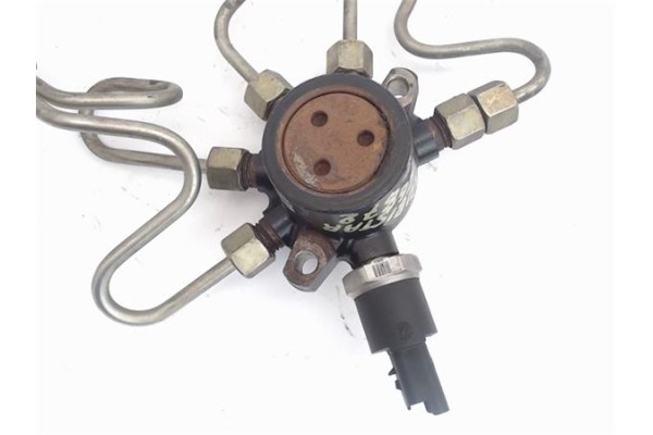 Recambio de bomba combustible para nissan kubistar (x76) 1.5 dci 70 referencia OEM IAM 820057232  