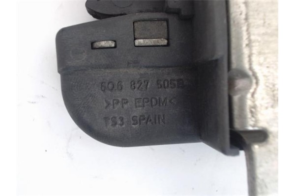 Recambio de cerradura porton para volkswagen polo iv (9n1) 1.4 16v referencia OEM IAM 606827505B  