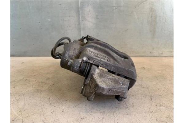 Recambio de pinza freno delantero derecha para mercedes-benz vito furgón (639) 2.1 111cdi referencia OEM IAM A6394200583 A639420