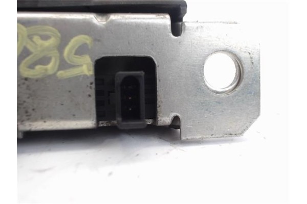 Recambio de cerradura porton para seat ibiza (6l1) 1.9 tdi referencia OEM IAM 6L6827505A  