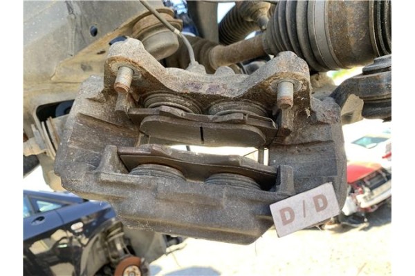 Recambio de pinza freno delantero derecha para toyota land cruiser (j12) 3.0 d-4d (kdj120) referencia OEM IAM 4773060261  