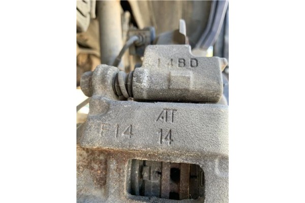 Recambio de pinza freno trasero derecha para toyota land cruiser (j12) 3.0 d-4d (kdj120) referencia OEM IAM 4773034030  