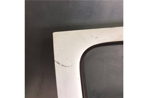Recambio de puerta delantero derecha para nissan cabstar caja/chasis (f22) 3.0 referencia OEM IAM 801000T530  